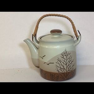 Hand Painted Tea Pot With Built In Strainer